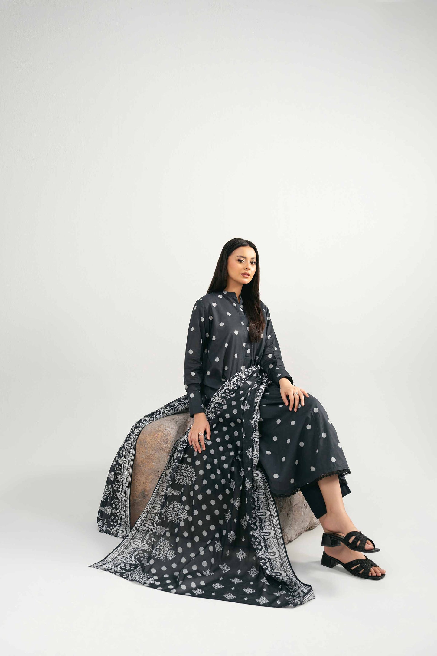 3 Piece - Printed Suit - 42502019