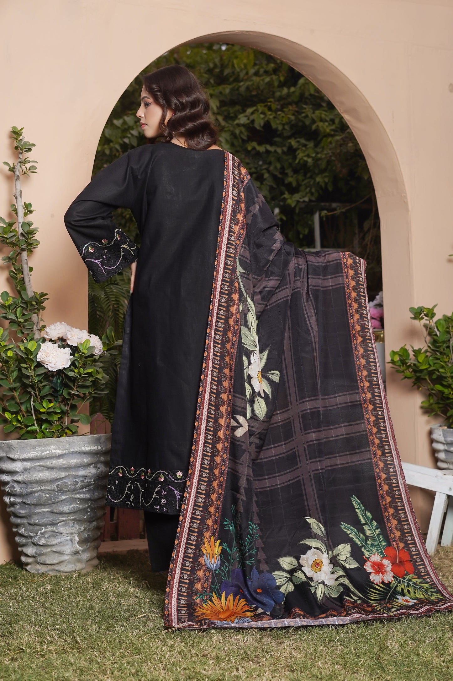 Black 3 piece suit stich