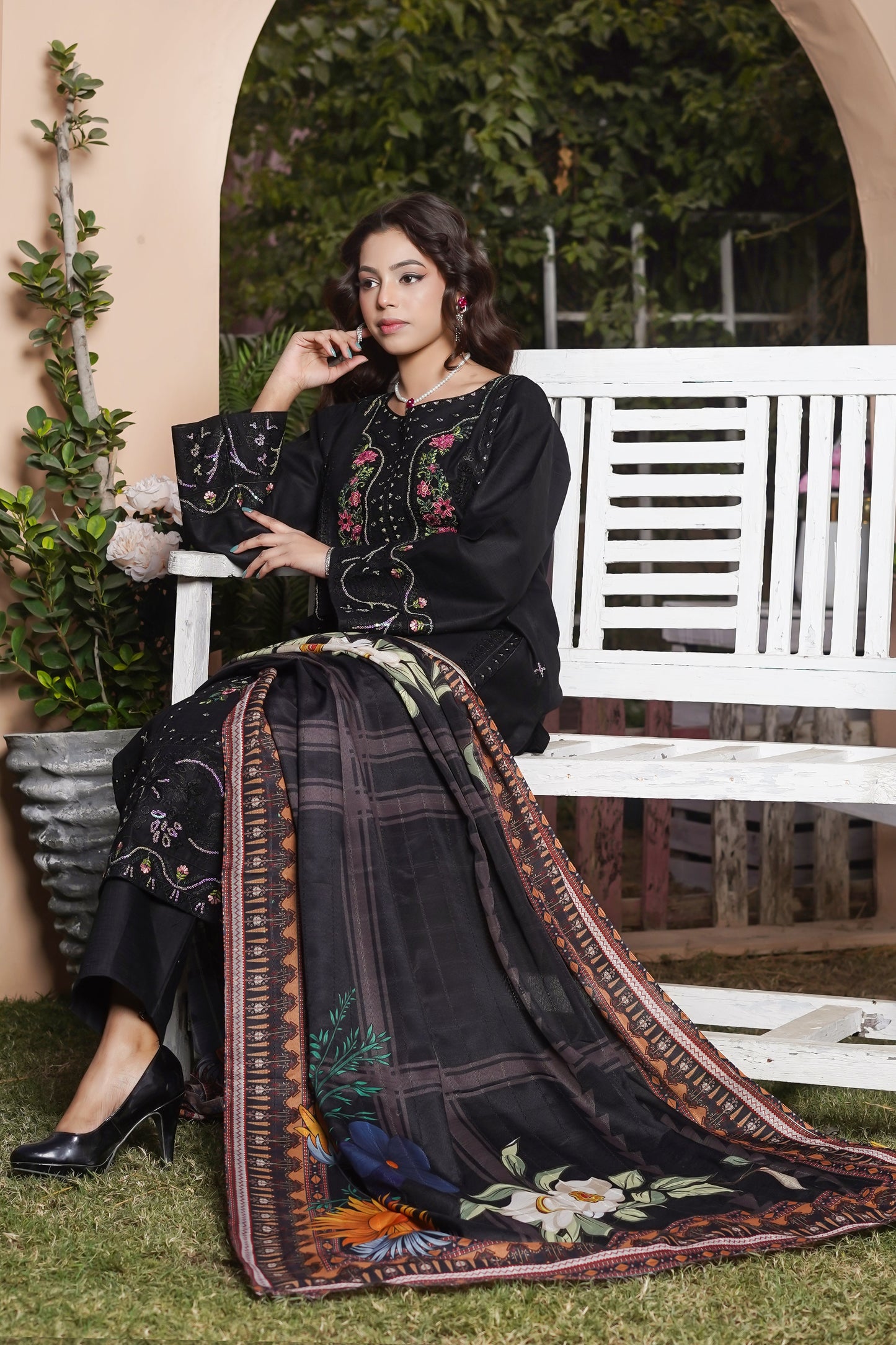 Black 3 piece suit stich